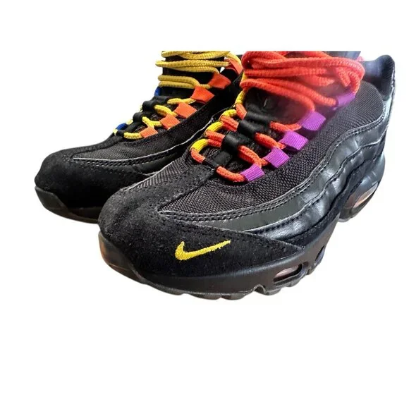 RARE Nike Air Max 95 Premium NY vs LA Shoes Mens 6.5 Women 8 Black Suede Leather - Picture 8 of 16